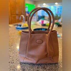 Tod’s Tan Leather Bucket Bag